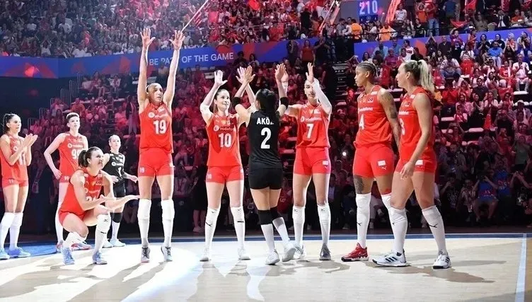turkiye-polonya-maci-canli-trt-spor-canli-izle-ekrani-ile-turkiye-polonya-voleybol-ceyrek-final-maci-izle-1718975084209.jpeg Türkiye - Polonya: 2-3 | Türkiye - Polonya voleybol çeyrek final maçı ÖZET-4