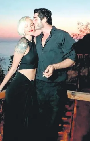 Burak Deniz ve Didem Soydan ayrılığa dayanamadı!