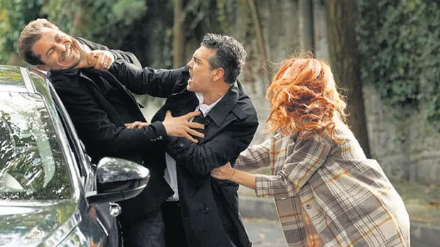 Sadakatsiz'in Mert'i Eren Vurdem 'bol bol küfür yedim' dedi her şeyi bırakıp gitti! Eren Vurdem neden ayrıldığını kendi ağzıyla açıkladı-3