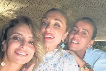 Beyza Uyanoğlu’ndan Bodrum’da tatil pozları!