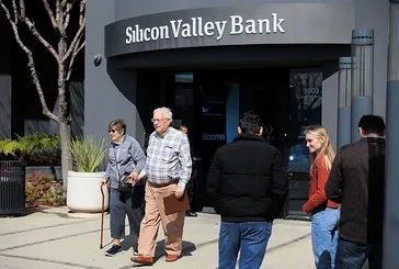 Hızlı faiz artırımı bankaları batırıyor!