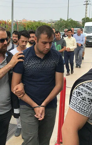 Adana merkezli 7 ilde FETÖ operasyonu