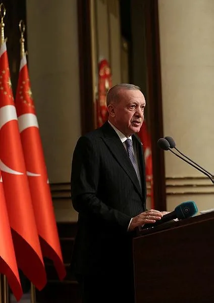 kurulusundan-gunumuze-baskan-erdogandan-ak-parti-milletvekilleri-ve-il-baskanlari-toplantisinda-onemli-aciklam-1647891326917.jpeg Kuruluşundan günümüze... Başkan Erdoğan'dan AK Parti Milletvekilleri ve İl Başkanları Toplantısı'nda önemli açıklamalar-4