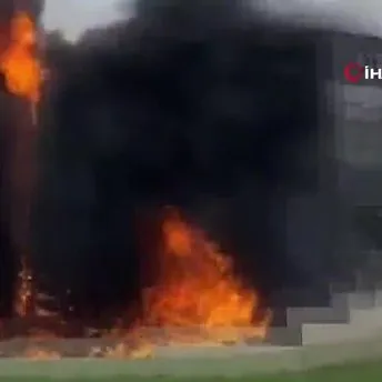 Ankara’da fabrikada yangın paniği! Korku dolu o anlar vatandaşların cep telefonu kamerasına yansıdI
