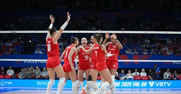 Sultanlar Dominik'i devirdi! Milletler Ligi 2. haftasına galibiyetle başladı