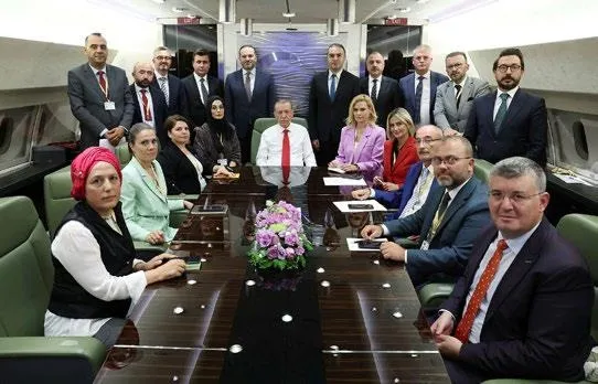 anladiklari-dilden-konusuyoruz-1662769580164.jpeg Başkan Recep Tayyip Erdoğan Balkan turu dönüşü gündemi değerlendirdi-2