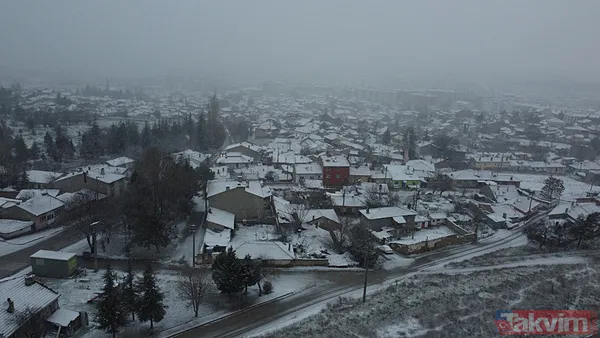 Kar sezonu başladı: Ankara ve İstanbul'da sulu Doğu'da lapa lapa - 13