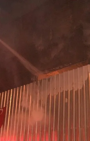 Son dakika: Şişli’de evsizlerin kaldığı metruk bina alev alev yandı