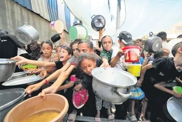 Terörist devlet İsrail Filistin'de insanları açlıkla öldürüyor