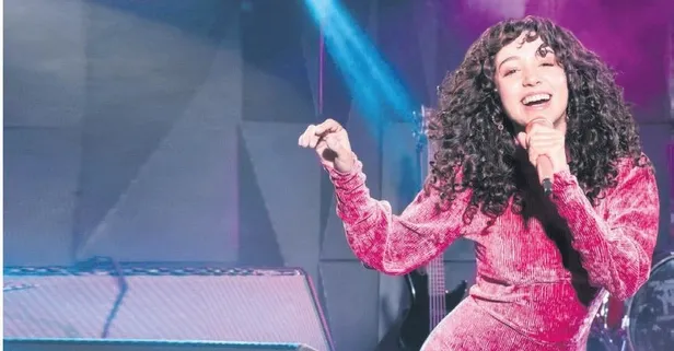 Zeynep Bastık'tan reklam rüzgarı