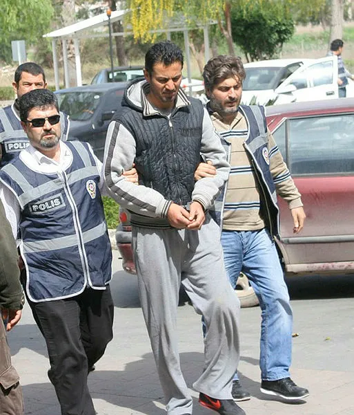 rus-sevgilisini-olduren-sanigin-cezasi-25-yila-cikti-1594045939155.jpg "Aldatıyorum" haksız tahrik sayılmadı... Rus sevgilisini öldüren katilin cezası, 25 yıla çıktı-6