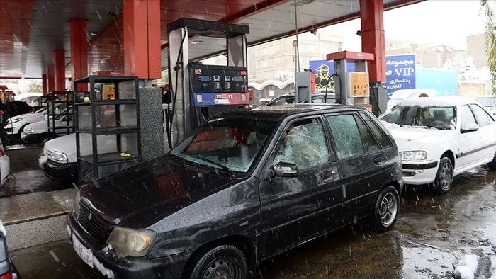 İsrail'den İran'a siber saldırı: Tahran'da birçok benzin istasyonunda hizmetler aksadı-8