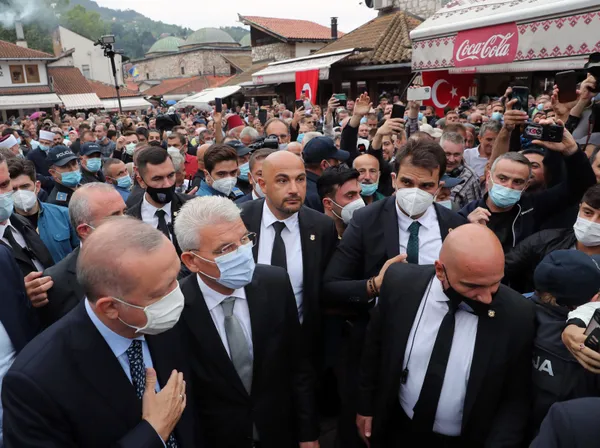 baskan-erdogandan-saraybosnada-kuran-tilaveti-1630270801611.jpg Başkan Erdoğan'dan Saraybosna'da Kur'an tilaveti-1