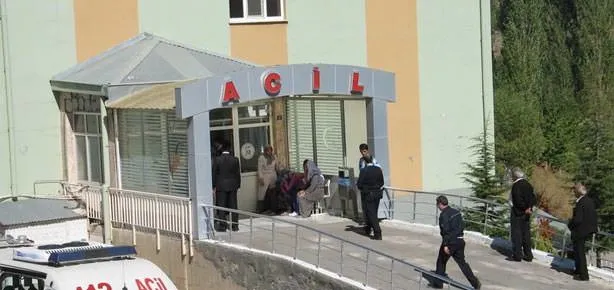 Cuma’da katliam: 4 ölü