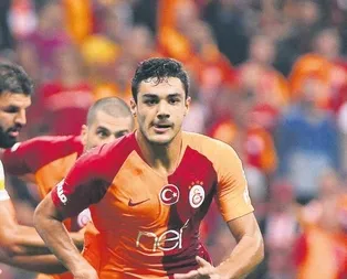 Ozan Kabak formayı bırakmıyor