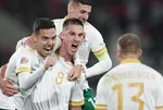 Tarihi galibiyet liderliği getirdi! Geri dönüşle kazandılar