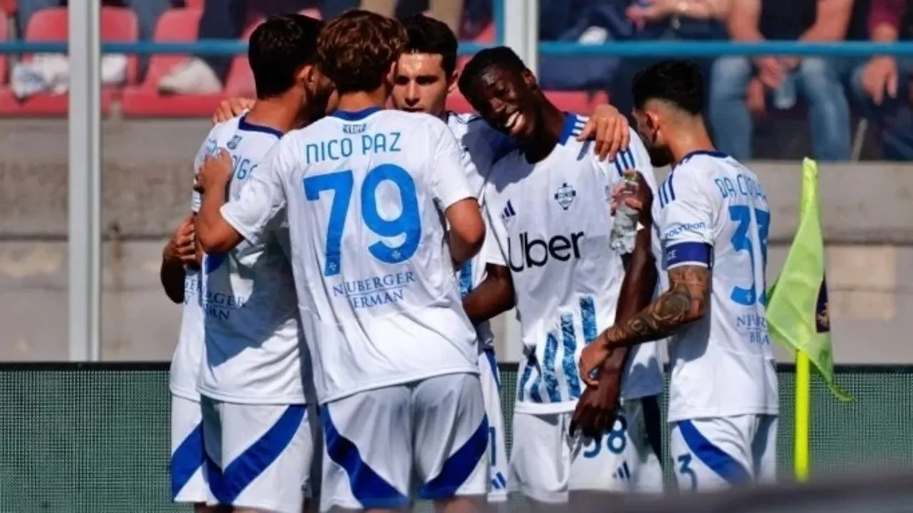 Seri üç maça çıktı! Lecce - Como: 0-3 | MAÇ SONNUCU