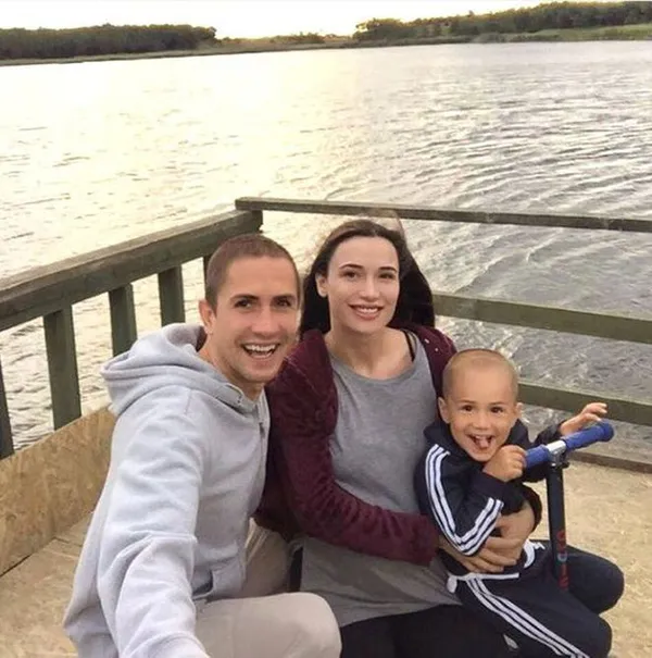 Son dakika: Emre Aşık'ın avukatından açıklama! Emre Aşık ile eşi Yağmur Aşık boşanıyor!-2