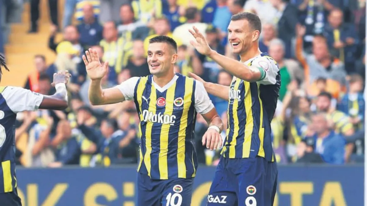 Fenerbahçeli futbolcular kritik viraj öncesinde tek yürek oldu