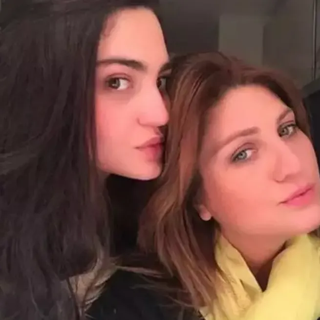 hakan-uralin-kizi-melisa-ural-spor-salonundan-paylasip-son-haliyle-sasirtti-3-ayda-10-kilo-veren-sibel-canla-a-1704435038888.jpg Hakan Ural’ın kızı Melisa Ural spor salonundan paylaşıp son haliyle şaşırttı! 3 ayda 10 kilo veren Sibel Can’la aynı diyeti uyguladı: Günde sadece 1 saat...-7