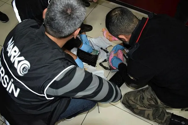 Uydu alıcısından bin 925 uyuşturucu hap çıktı-3