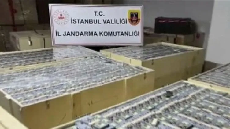 İstanbul'da koli koli sahte 1 milyar dolar ele geçirildi