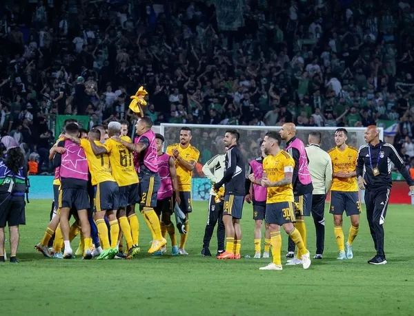 sampiyonlar-liginde-tarihi-gece-benfica-6-gol-atti-psgyi-solladi-iste-portekiz-temsilcisinin-basarisinin-arkas-1667474674171.jpeg