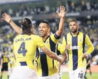 Fener Alex’e karşı!