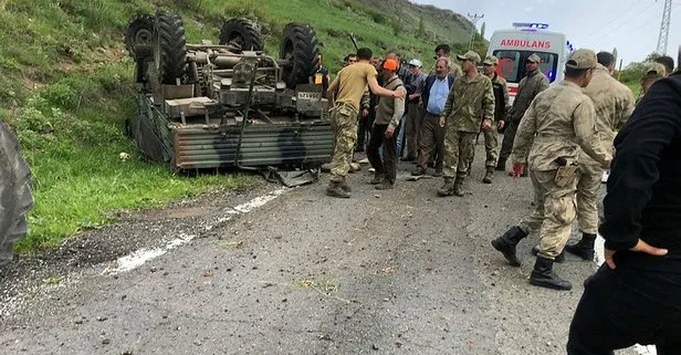 Son dakika: Ardahan'da askeri araç devrildi: 4 yaralı