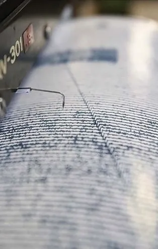 Son dakika! Kütahya'da 5 büyüklüğünde deprem