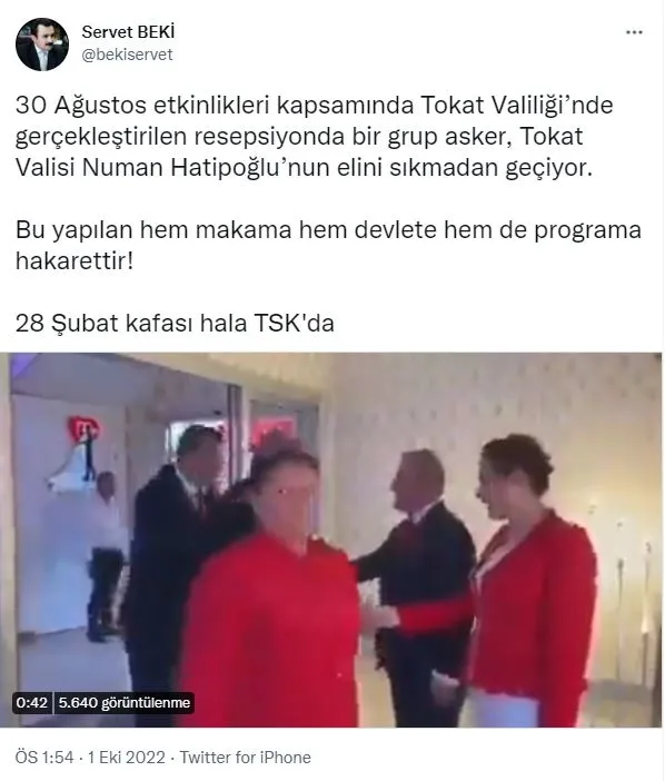 28-subat-kafasi-hortladi-tokatta-bir-grup-rutbeli-asker-valiyi-gormezden-geldi-1664655923268.jpg SON DAKİKA: Tokat'ta 30 Ağustos resepsiyonunda skandal görüntü! 28 Şubat kafalı askerler görevden alındı-5