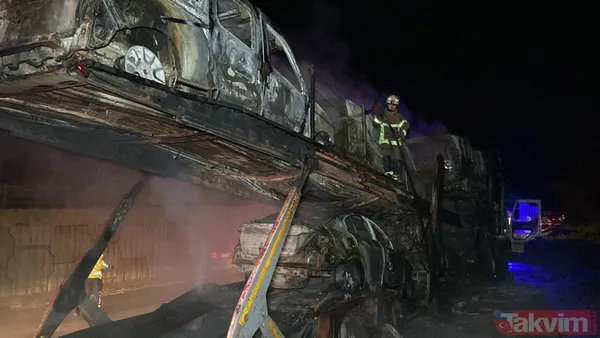 Alev alev yandılar! TIR'ın dorsesinde bulunan sıfır araçlar küle döndü - 11