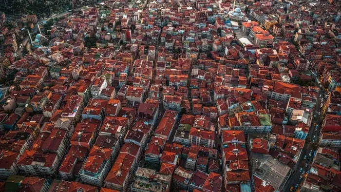 Bu ilçenin nüfusu o illerden daha çok! İstanbul, Ankara, İzmir halt etmiş: İşte Türkiye'nin en kalabalık mahallesi-2
