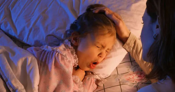 canan-karatay-bogaz-agrisinin-ilacini-verdi-oksuruk-krizlerini-silip-atacak-suya-1-kasik-ekleyin-1697364571233.jpg Öksürük krizlerini silip atacak! Canan Karatay boğaz ağrısının ilacını verdi! Suya 1 kaşık ekleyin...-2