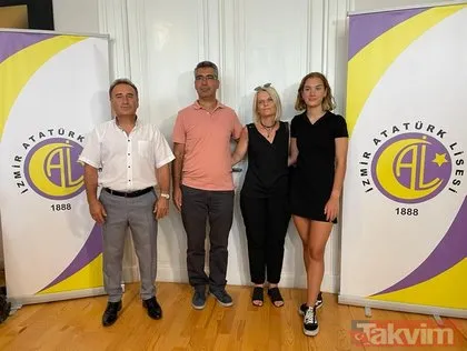 YKS Türkiye şampiyonları Selin Aşıkiraz ve Zeynep Dila Kuyucu başarının sırrını açıkladı: Çok ders çalışmayın