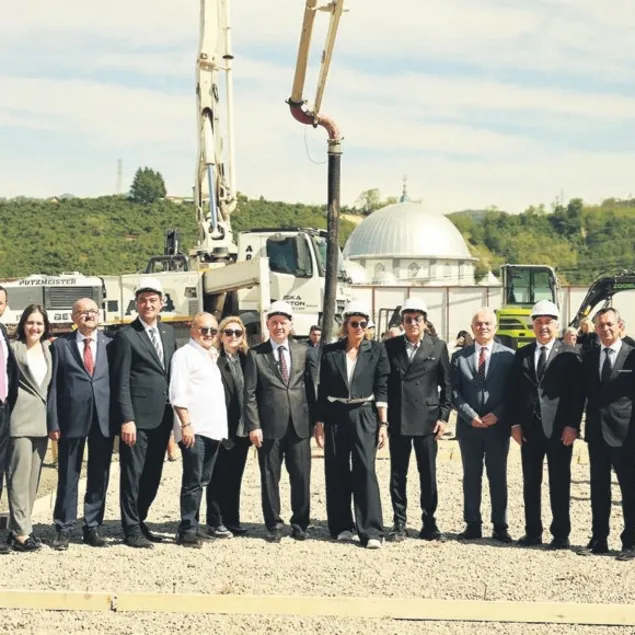 Kilogramda Alman aracının 3 katına takım satıyoruz