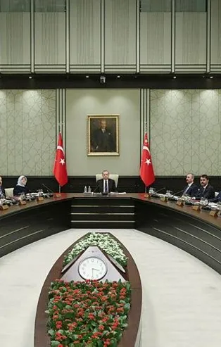 Cumhurbaşkanlığı kabinesi toplanıyor! İşte masadaki kritik konular