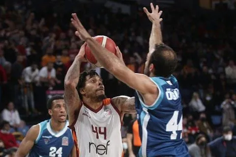 ersin-destanoglunu-kadrosuna-katmak-isteyen-nice-rotayi-tottenhamin-file-bekcisi-hugo-llorise-cevirdigi-iddia-edildi-1641160873984.jpeg Ersin Destanoğlu'nu kadrosuna katmak isteyen Nice rotayı Tottenham’ın file bekçisi Hugo Lloris'e çevirdiği iddia edildi-10