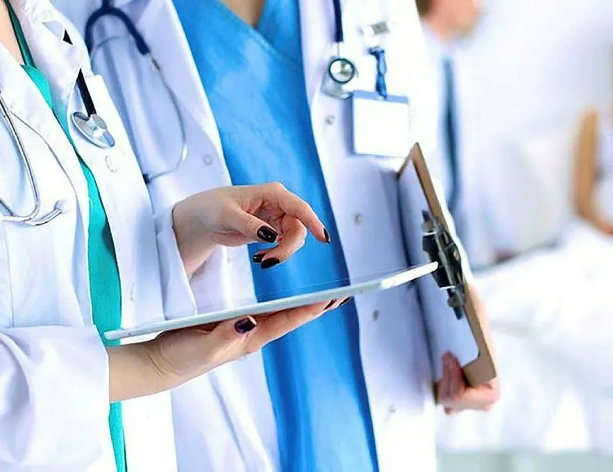 Sağlık çalışanlarına son dakika müjdesi: Ücretsiz ulaşım, konaklama, işe alım...