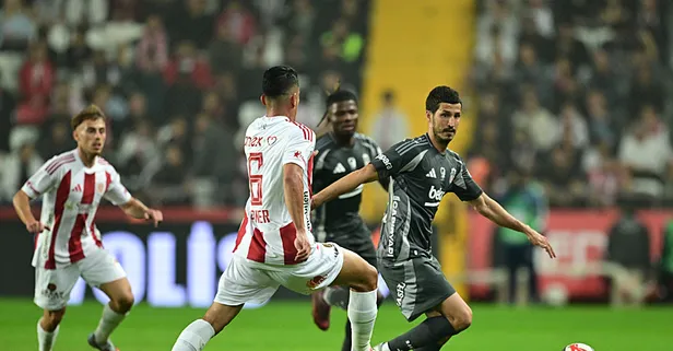 Kartal'dan sezona pençe! Antalyaspor - Beşiktaş: 1-3 | MAÇ SONUCU