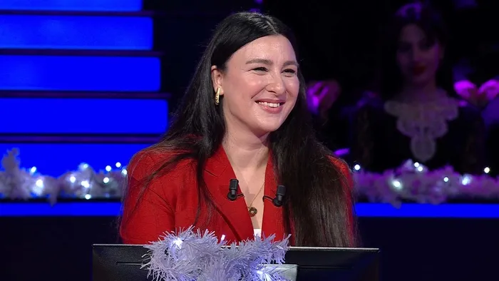 kim-milyoner-olmak-ister-yilbasinda-milyonlari-atv-ekranina-kilitleyecek-1703853624675.jpg Kim Milyoner Olmak İster yılbaşında milyonları ATV ekranına kilitleyecek!-2