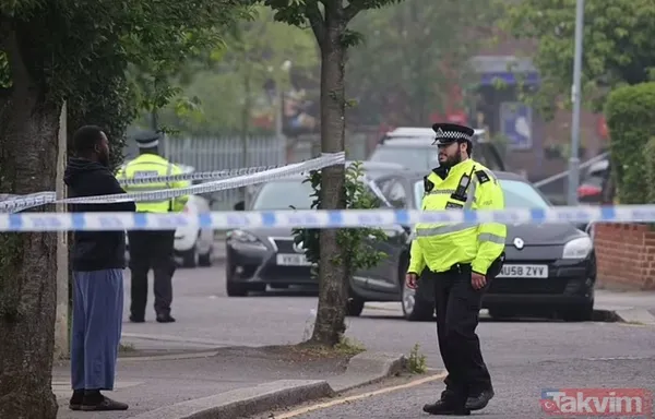 Londra’da kılıçlı saldırgan terörü: 14 yaşındaki çocuğu öldürdü yardıma gelenin boğazını kesmişti! Görgü tanıkları konuştu: Şoke eden detay ortaya çıktı - 5