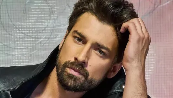 sila-turkoglu-ile-alp-navruz-aski-belgelendi-cicegi-burnunda-cift-birlikte-fotograflarini-ilk-kez-1686603963012.jpeg Sıla Türkoğlu ile Alp Navruz aşkı belgelendi! Çiçeği burnunda çift birlikte fotoğraflarını ilk kez...-5