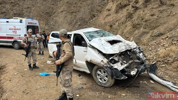 Muş'ta çifte acı! Şehit Maşallah Abakay'ın akrabaları taziye yolunda kaza yaptı: Ölü ve yaralılar var - 15