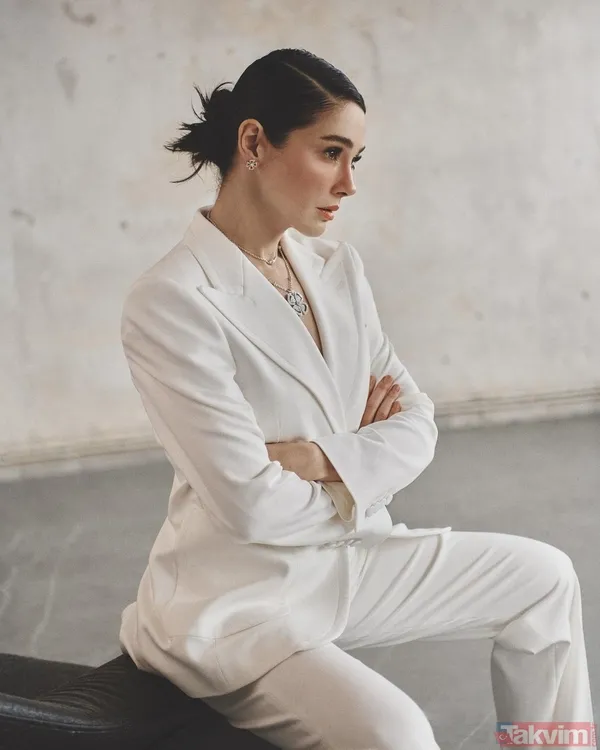 2 yıldır aşk yaşıyorlardı! Anne olmaya hazırlanan Funda Eryiğit’ten karnı burnunda ilk poz! Sevgilisi bakın kim çıktı! Meğer... - 3