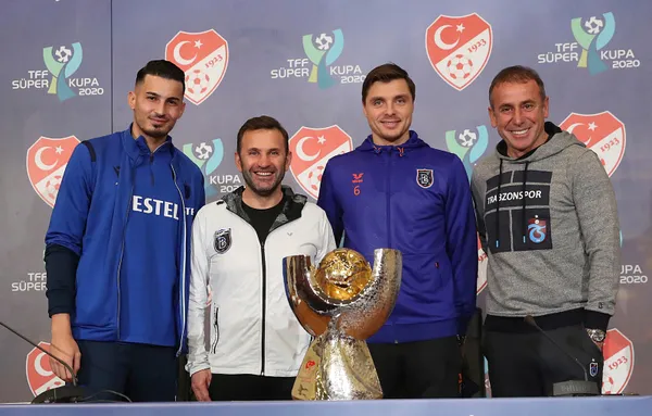 son-dakika-okan-buruk-sessizligini-bozdu-galatasarayi-calistiracak-mi-flas-yanit-1650522892035.jpg SON DAKİKA: Okan Buruk sessizliğini bozdu! Galatasaray'ı çalıştıracak mı? Flaş yanıt-5