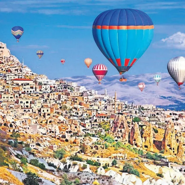 Altı şehir üstü peri bacası