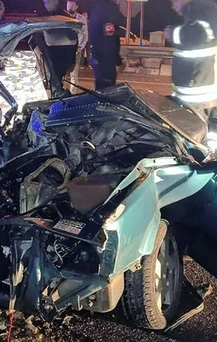 Aydın'da feci kaza! Tofaş hurdaya döndü!