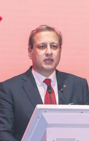 Burak Elmas'tan şaşırtan söylem: Onlar da bizim yaşadıklarımızı yaşayacaklar