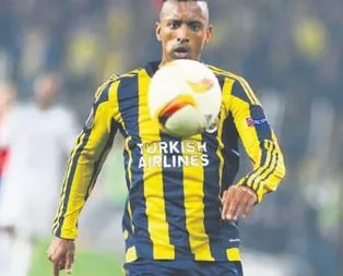 Ada Nani’ye göz kırptı